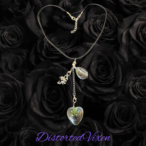 Tree of Life Dragon Necklace – Resin Heart Pendant with Teardrop Charm